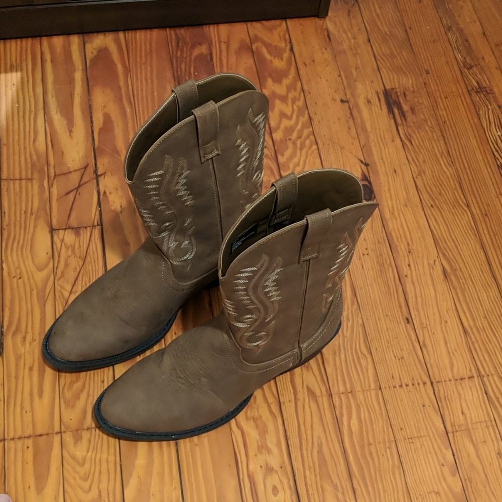 Cowboy boots - Picture 2 of 2